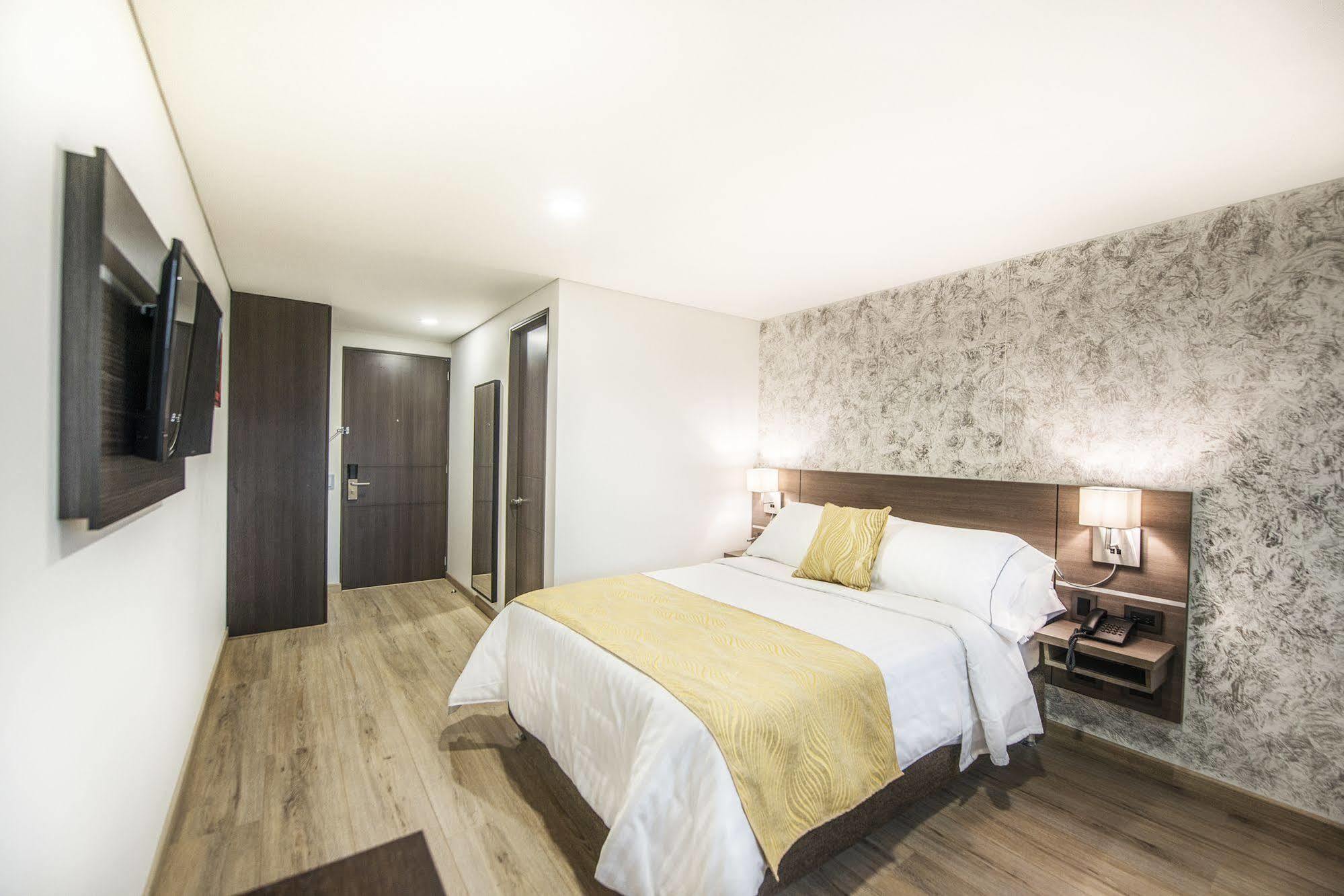Sm Grand Hotel 波哥大 外观 照片